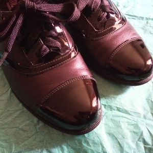 Munro American Oxfords Size 8.5 Comb. Leather NWOB